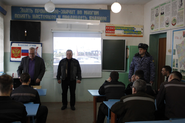 Чтобы не забыть - надо знать и помнить.